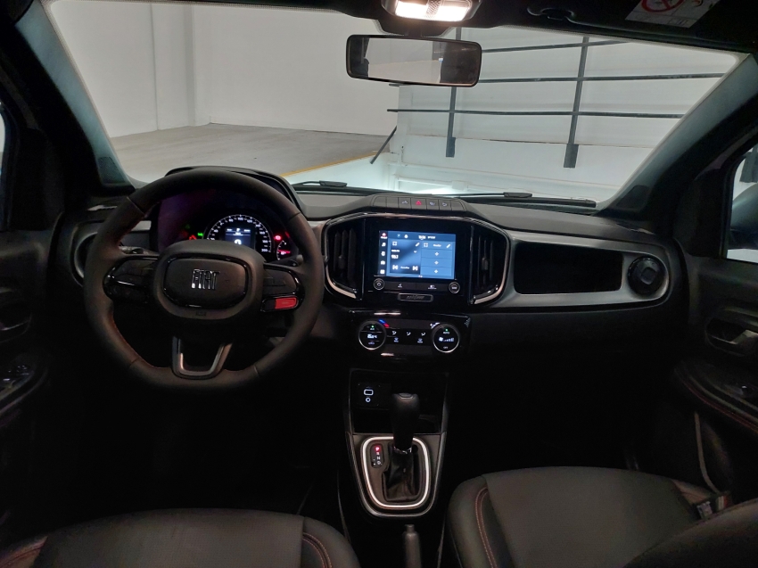 fiat strada 1.0 turbo 200 flex ultra cd cvt 4p automatico 2025