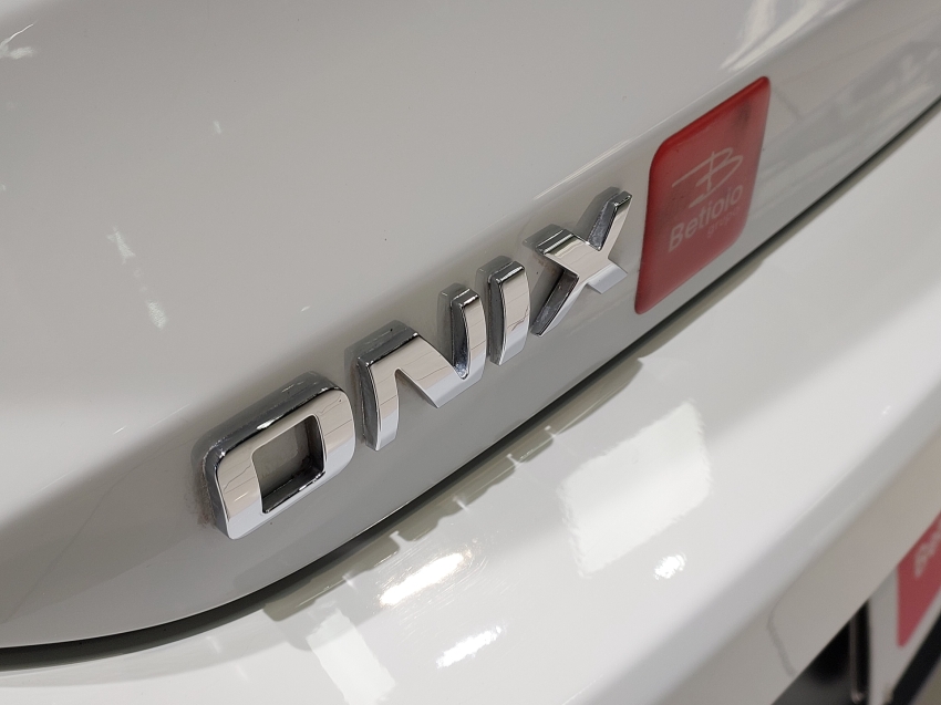 chevrolet onix 1.0 flex lt manual 4p 2023
