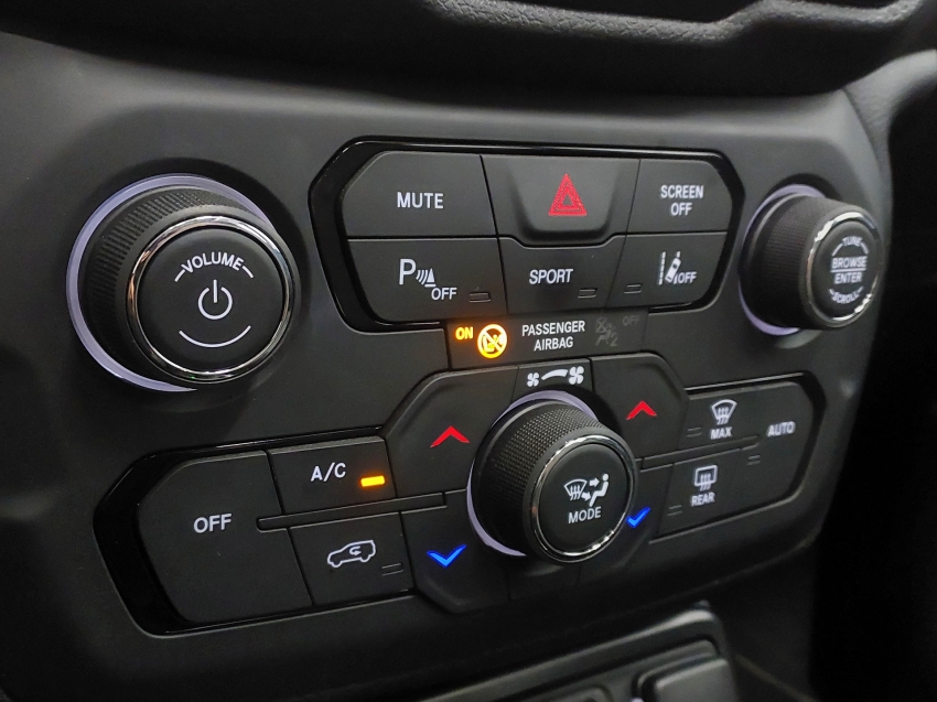 jeep renegade 1.3 t270 turbo flex sahara at6 4p automatico 2025