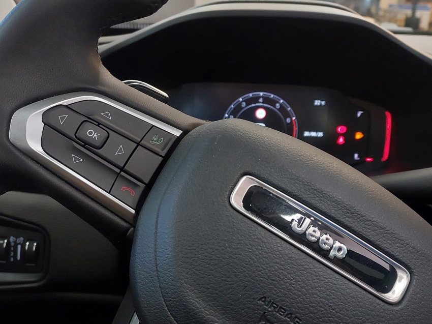 jeep renegade 1.3 t270 turbo flex sahara at6 4p automatico 2025