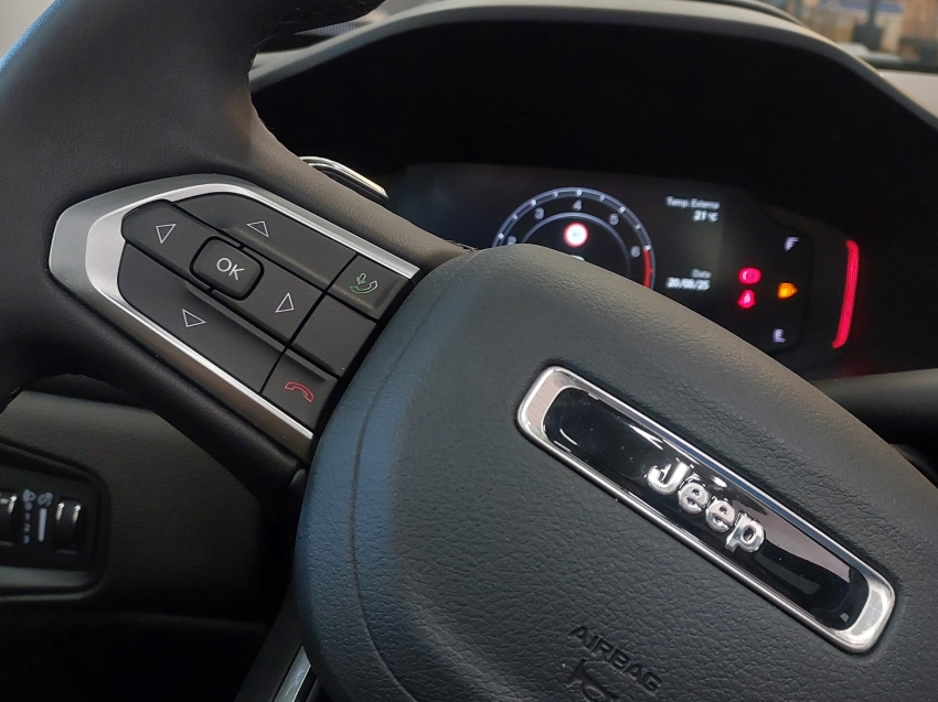 jeep renegade 1.3 t270 turbo flex sahara at6 4p automatico 2025