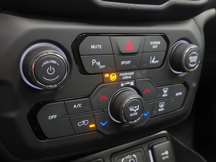 jeep renegade 1.3 t270 turbo flex sahara at6 4p automatico 2025