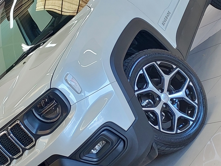 jeep renegade 1.3 t270 turbo flex sahara at6 4p automatico 2025