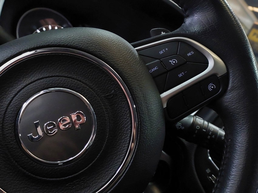 jeep compass 2.0 16v flex longitude automatico 4p 2019