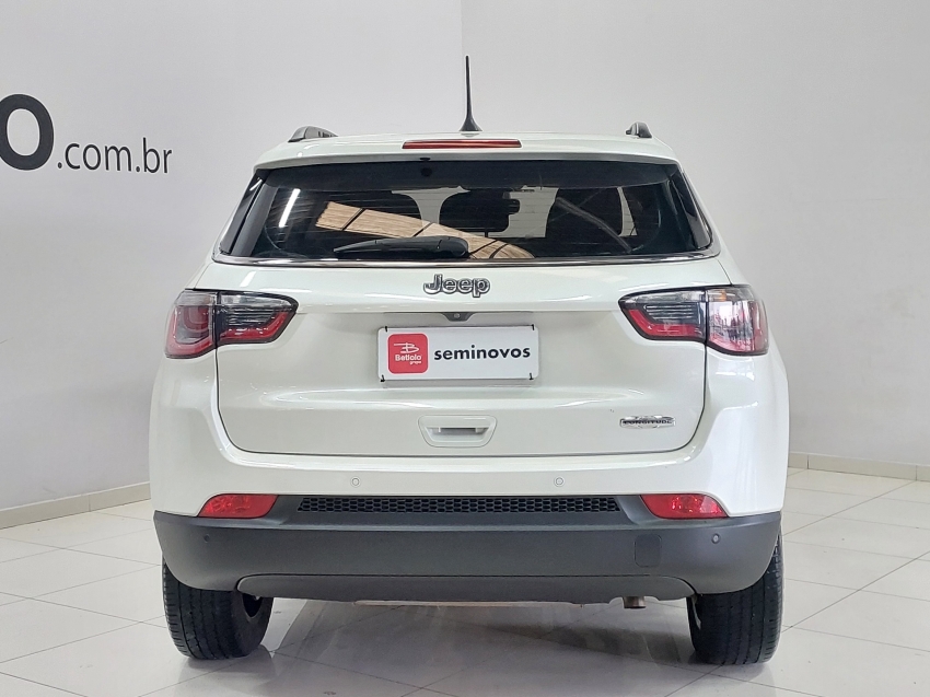 jeep compass 2.0 16v flex longitude automatico 4p 2019