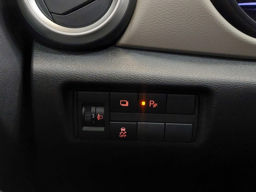 nissan versa 1.6 16v flex sense xtronic 4p automatico 2023