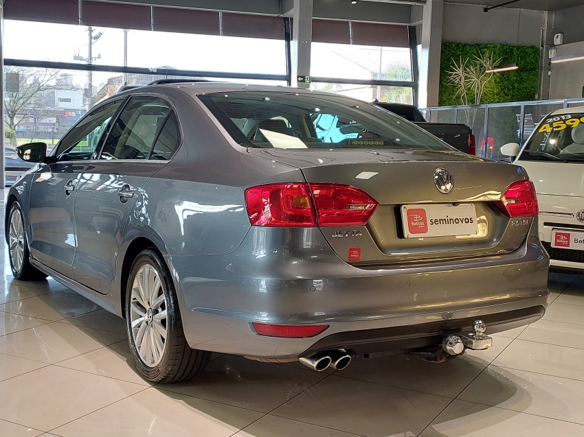 volkswagen jetta 2.0 tsi highline 211cv gasolina 4p tiptronic flex automatico 2014