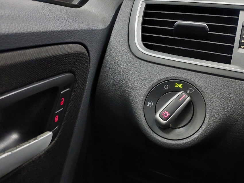 volkswagen fox 1.6 msi total flex connect 4p manual 2019
