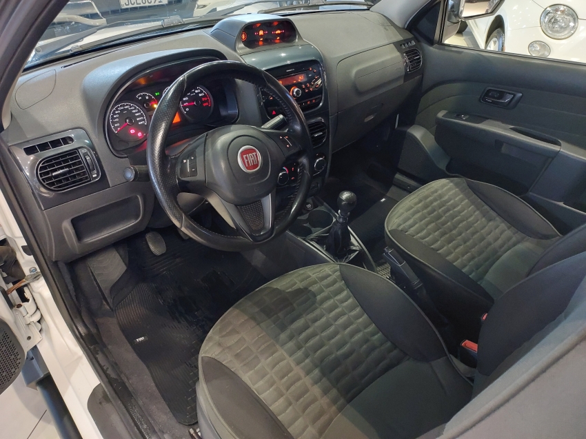 fiat strada 1.8 mpi adventure cd 16v flex 3p manual 2p 2015