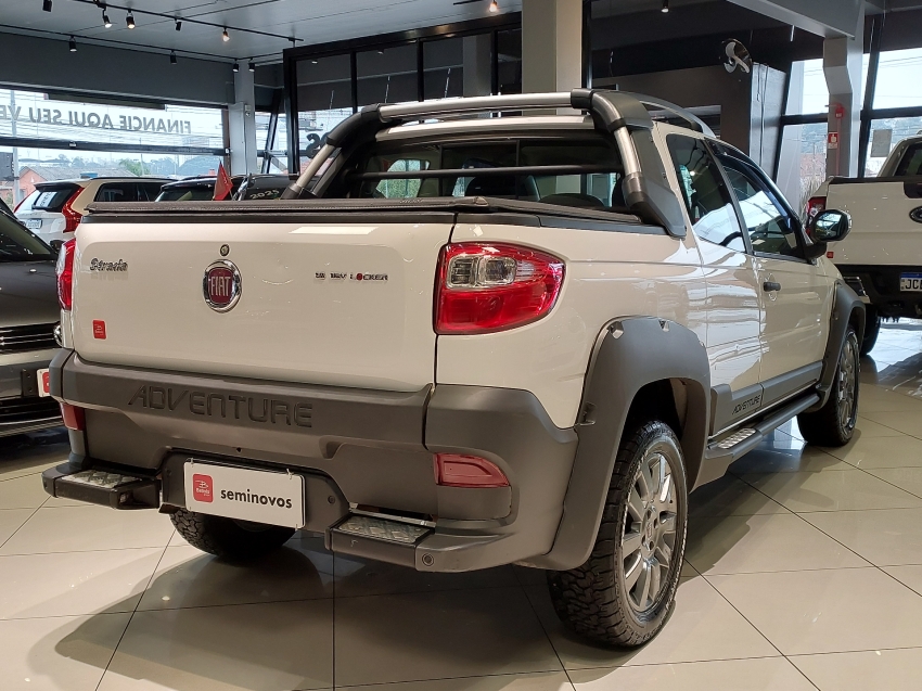 fiat strada 1.8 mpi adventure cd 16v flex 3p manual 2p 2015
