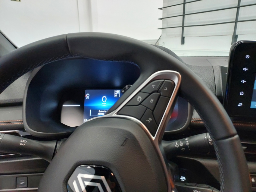 renault kardian 1.0 tce flex techno edc 4p automatico 2025