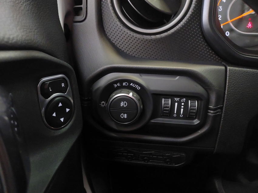 jeep wrangler 2.0 turbo gasolina rubicon 4p 4x4 at8 automatico 2025