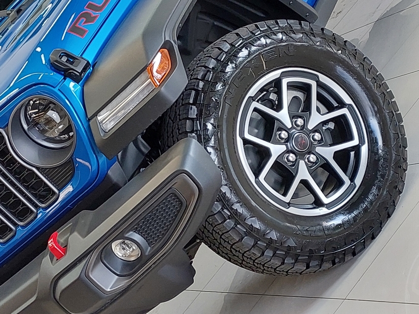 jeep wrangler 2.0 turbo gasolina rubicon 4p 4x4 at8 automatico 2025