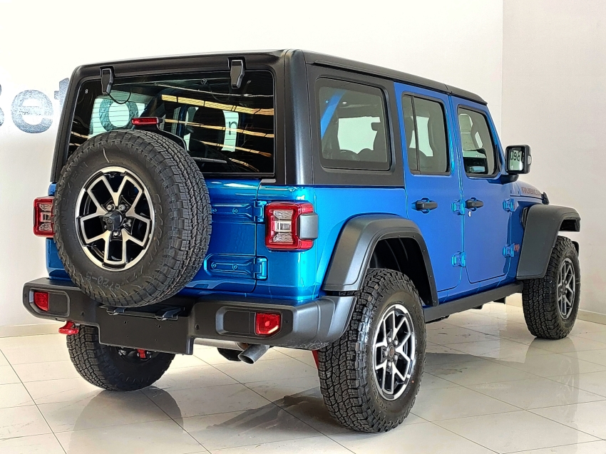 jeep wrangler 2.0 turbo gasolina rubicon 4p 4x4 at8 automatico 2025