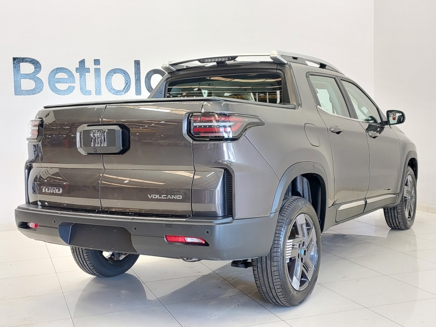 fiat toro 1.3 turbo 270 flex volcano at6 4p automatico 2026 fiat toro 1.3 turbo 270 flex volcano at6 4p automatico 2026