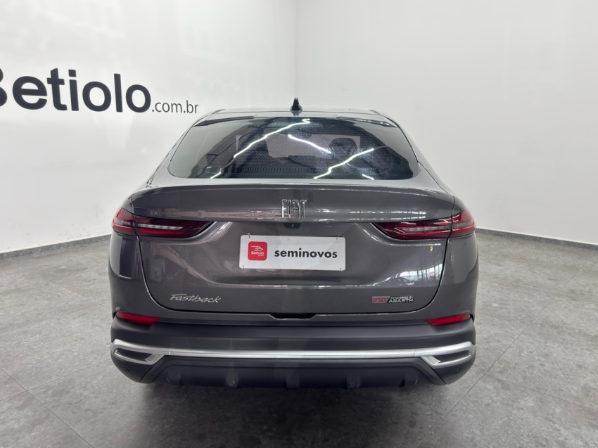 fiat fastback 1.3 turbo 270 flex limited edition at6 4p automatico 2024