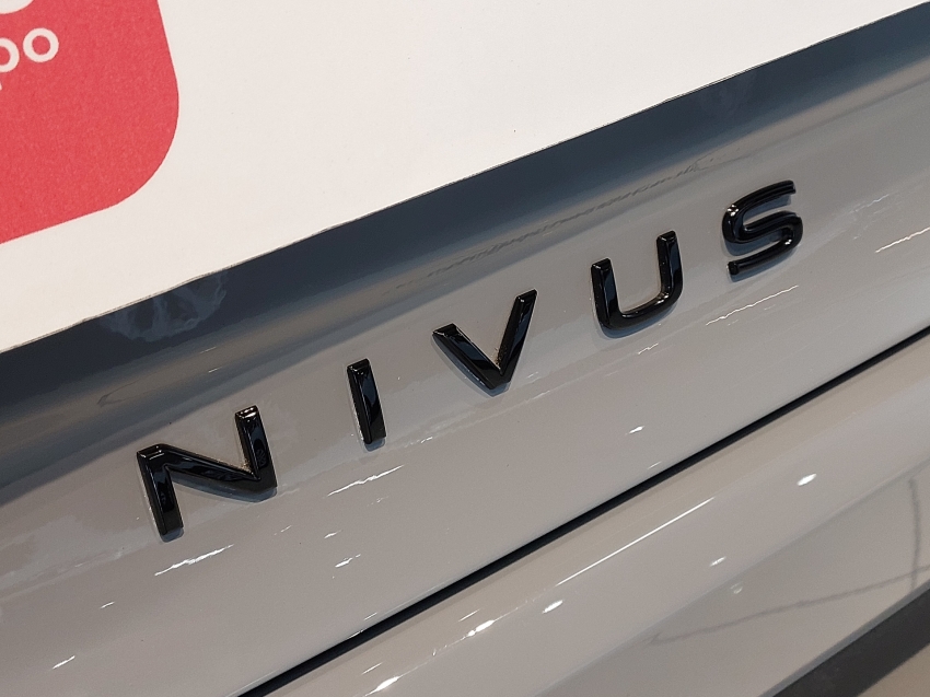 volkswagen nivus 1.0 200 tsi total flex highline automatico 4p 202221