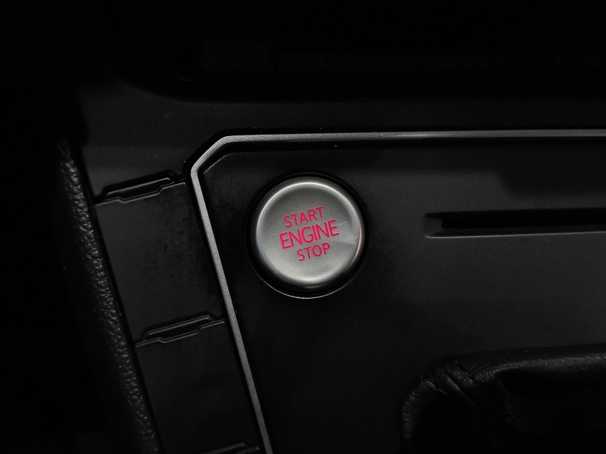 volkswagen nivus 1.0 200 tsi total flex highline automatico 4p 202215