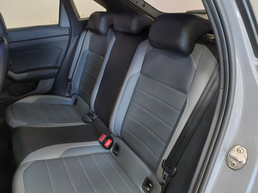 volkswagen nivus 1.0 200 tsi total flex highline automatico 4p 2022