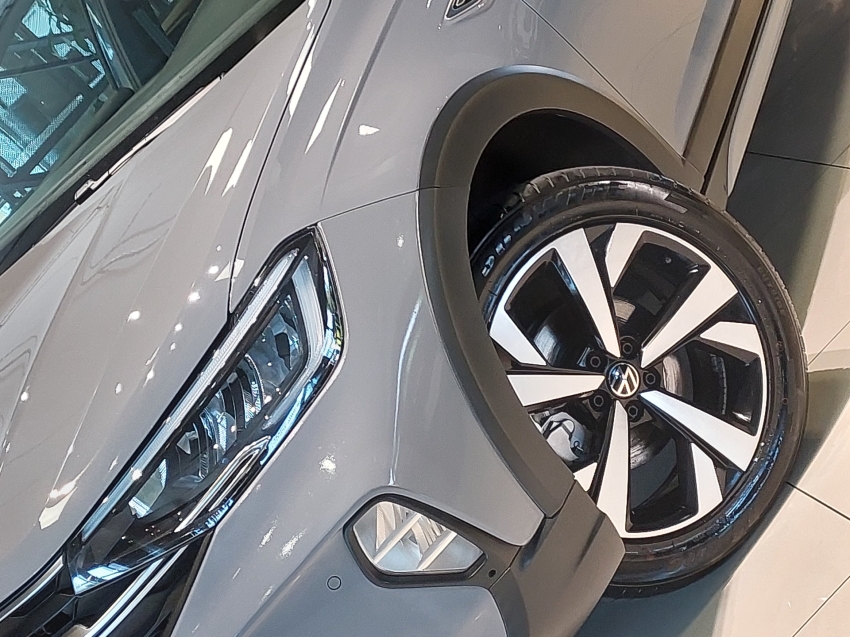 volkswagen nivus 1.0 200 tsi total flex highline automatico 4p 202223