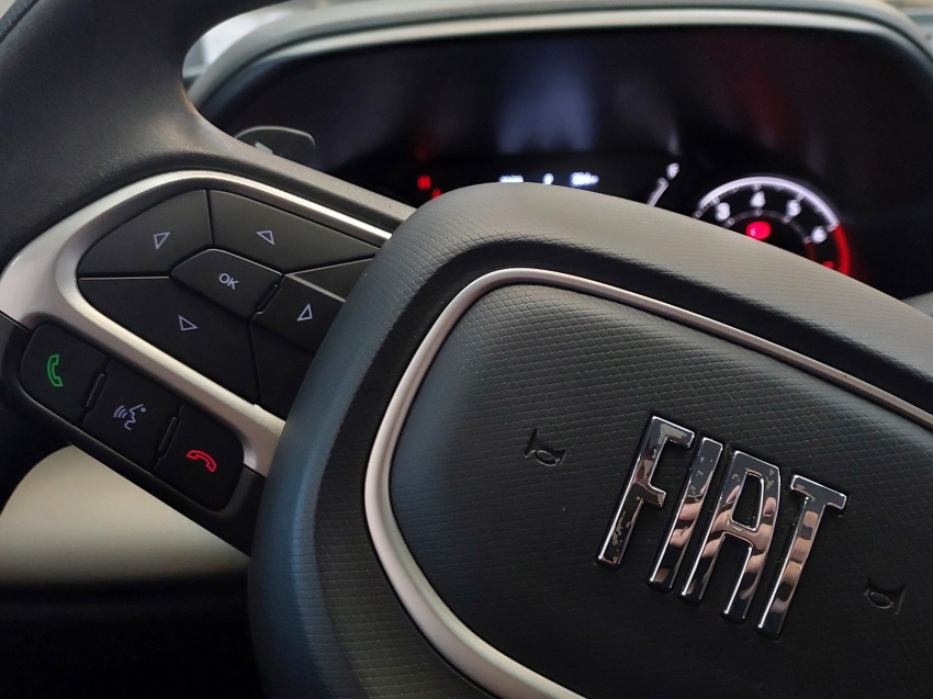 fiat fastback 1.0 turbo 200 flex cvt 4p automatico 2025