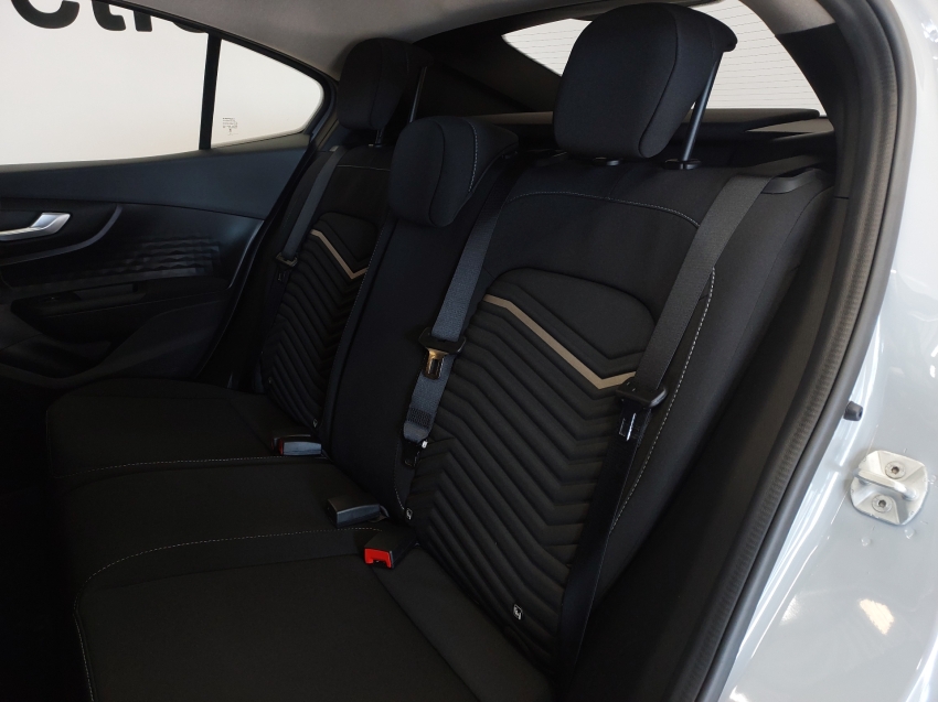 fiat fastback 1.0 turbo 200 flex cvt 4p automatico 2025
