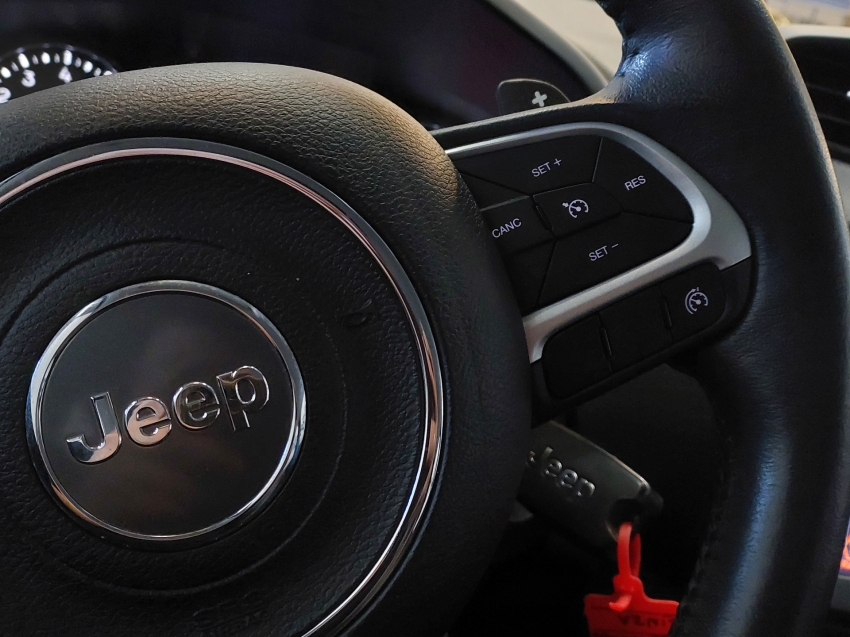 jeep renegade 1.8 16v flex longitude 4p automatico 2021