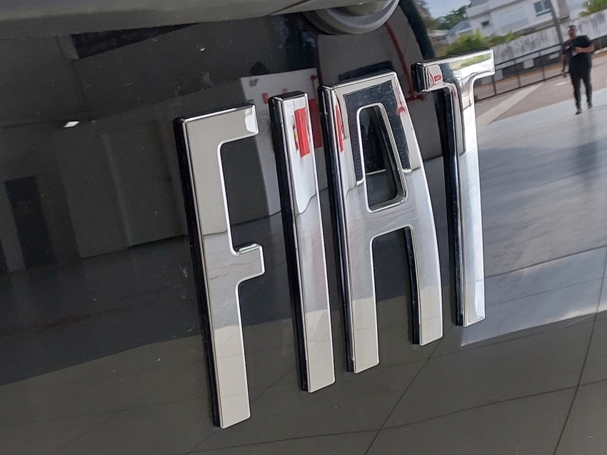 fiat mobi 1.0 evo flex like. manual 4p 2023