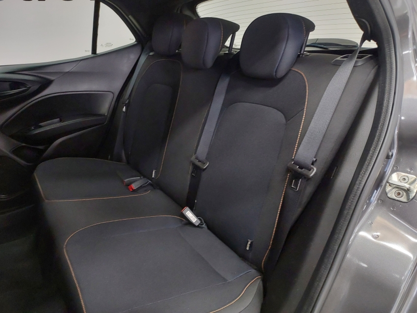 fiat argo 1.8 e.torq flex trekking at6 4p automatico 2021