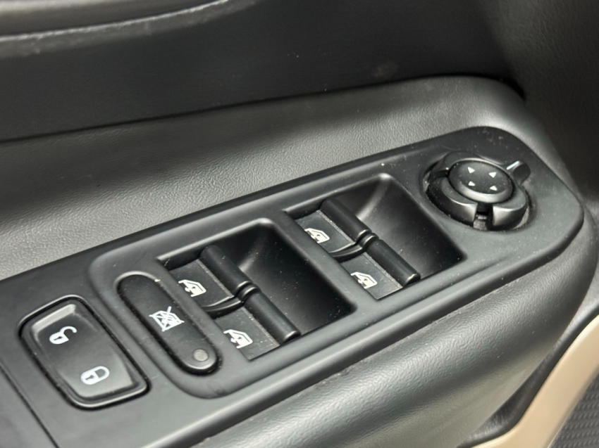 jeep renegade 1.8 16v flex longitude 4p automatico 2018