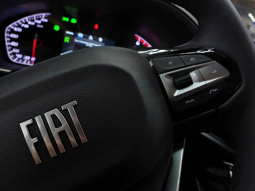 fiat titano 2.2 turbo diesel volcano 4x4 at8 4p automatico 2026 fiat titano 2.2 turbo diesel volcano 4x4 at8 4p automatico 2026