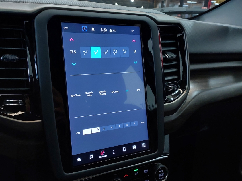fiat toro 2.0 16v turbo diesel ranch 4wd at9 4p automatico 2025