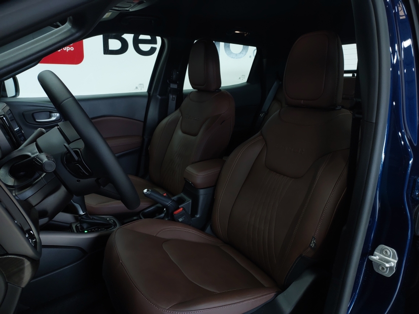 fiat toro 2.0 16v turbo diesel ranch 4wd at9 4p automatico 2025