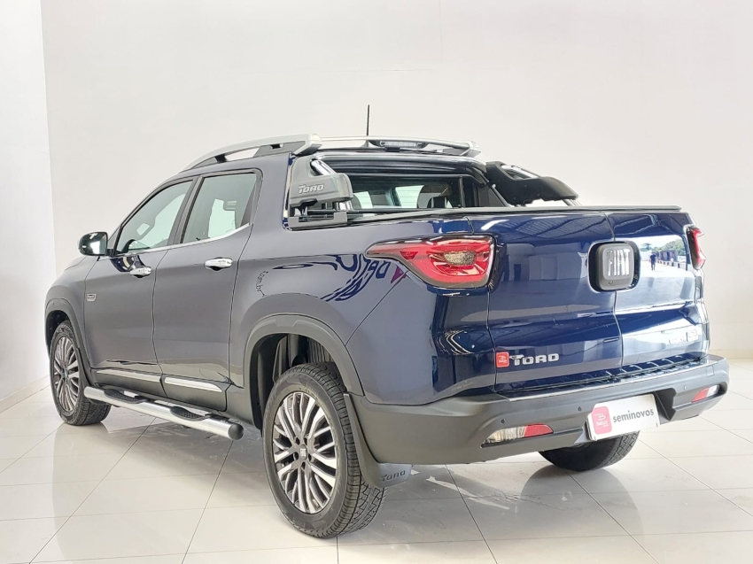 fiat toro 2.0 16v turbo diesel ranch 4wd at9 4p automatico 2025