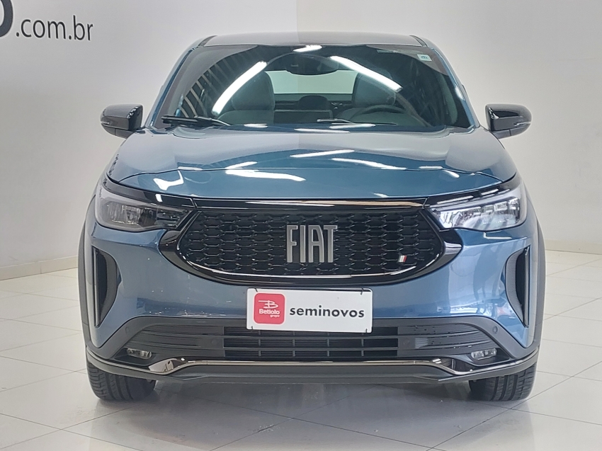 fiat fastback 1.0 turbo 200 hybrid impetus cvt hibrido 4p automatico 2025