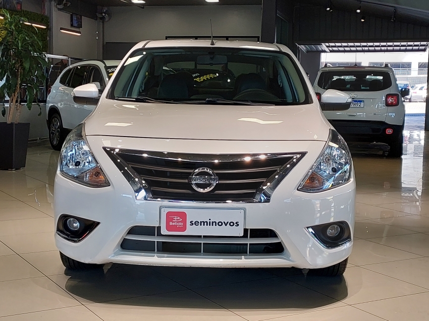nissan versa 1.6 16v flexstart sl 4p xtronic flex automatico 2020