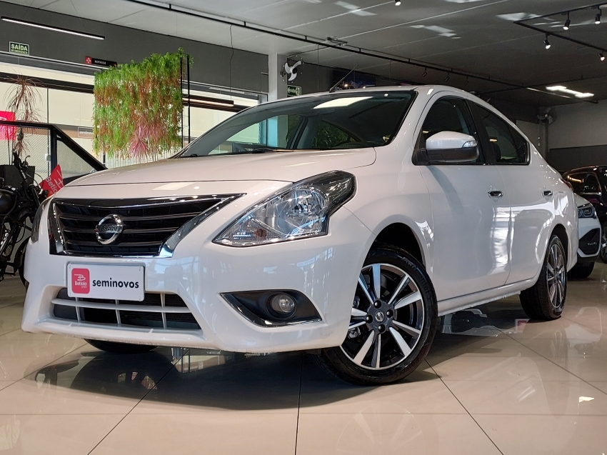 nissan versa 1.6 16v flexstart sl 4p xtronic flex automatico 2020