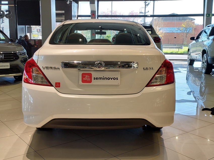 nissan versa 1.6 16v flexstart sl 4p xtronic flex automatico 2020
