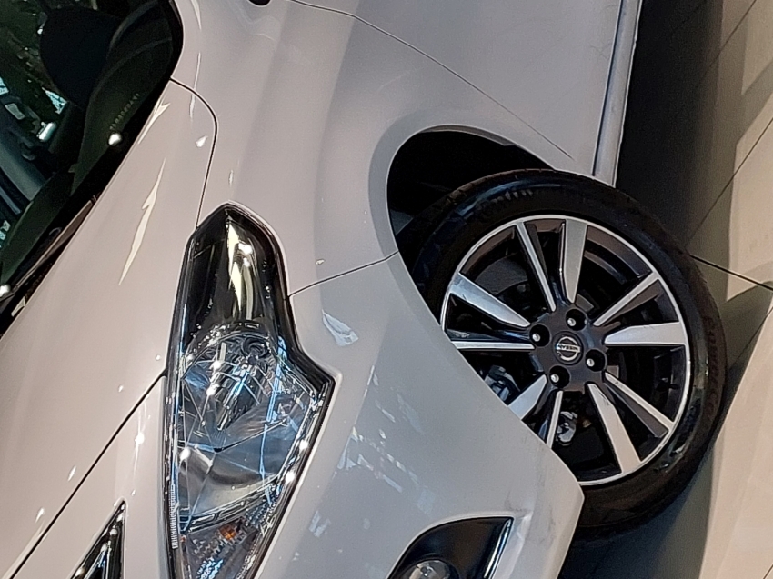 nissan versa 1.6 16v flexstart sl 4p xtronic flex automatico 2020