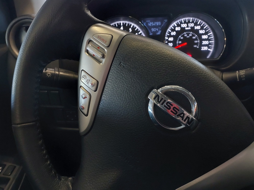 nissan versa 1.6 16v flexstart sl 4p xtronic flex automatico 2020