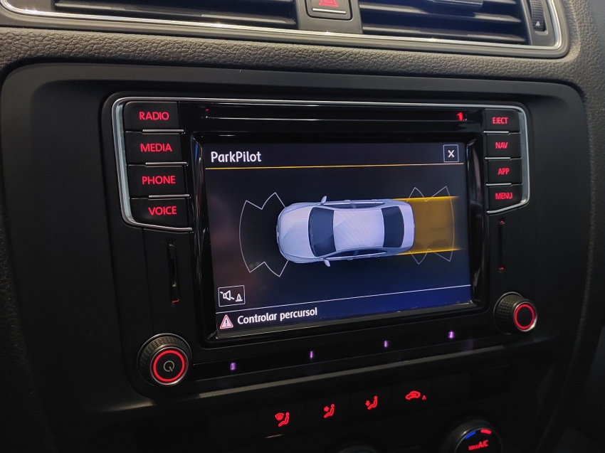 volkswagen jetta 1.4 250 tsi total flex comfortline tiptronic 4p automatico 2018