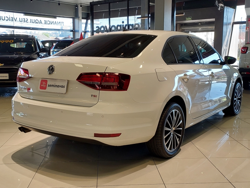 volkswagen jetta 1.4 250 tsi total flex comfortline tiptronic 4p automatico 2018