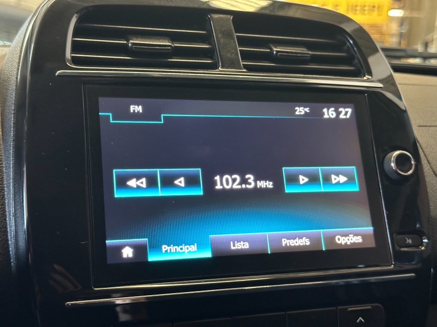 renault kwid 1.0 12v sce flex intense manual 4p automatico 2025