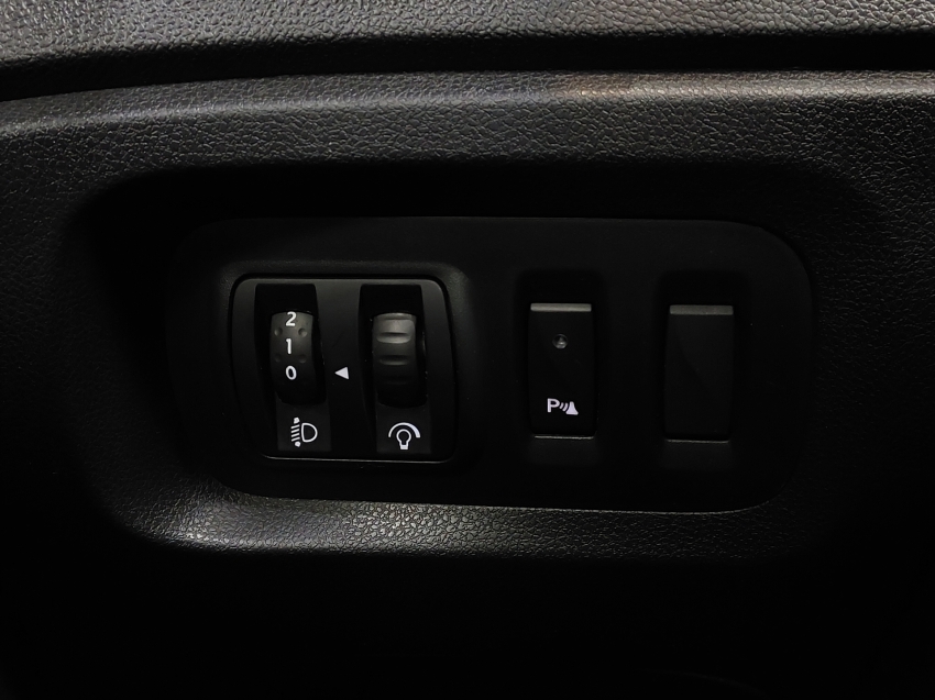 renault captur 1.6 16v sce flex intense x-tronic 4p automatico 2019