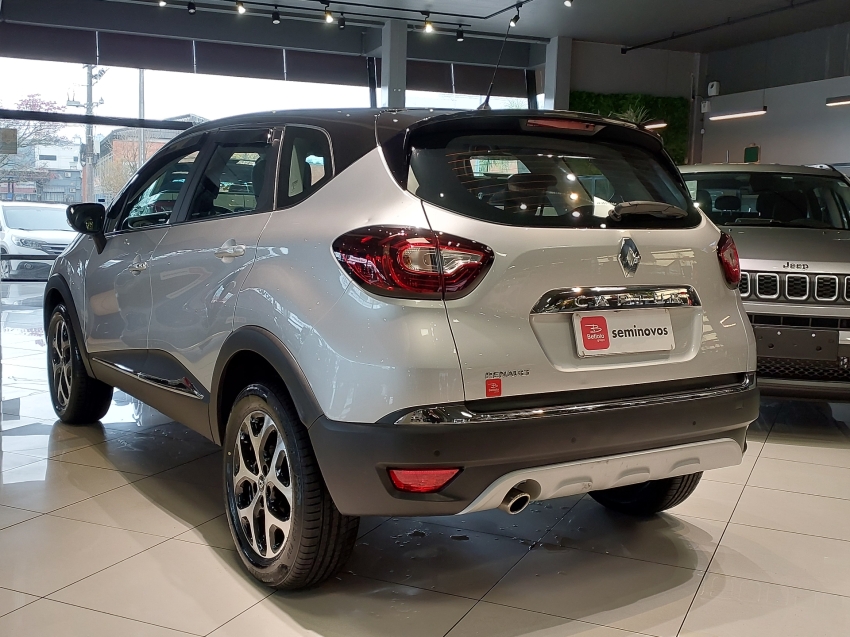 renault captur 1.6 16v sce flex intense x-tronic 4p automatico 2019