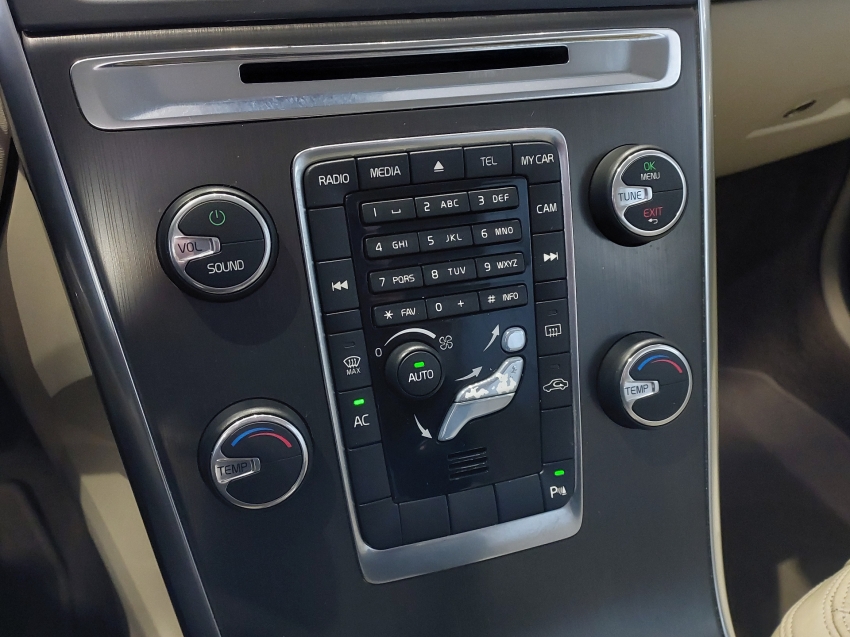 volvo xc60 2.0 t5 r design turbo gasolina 4p automatico 2014