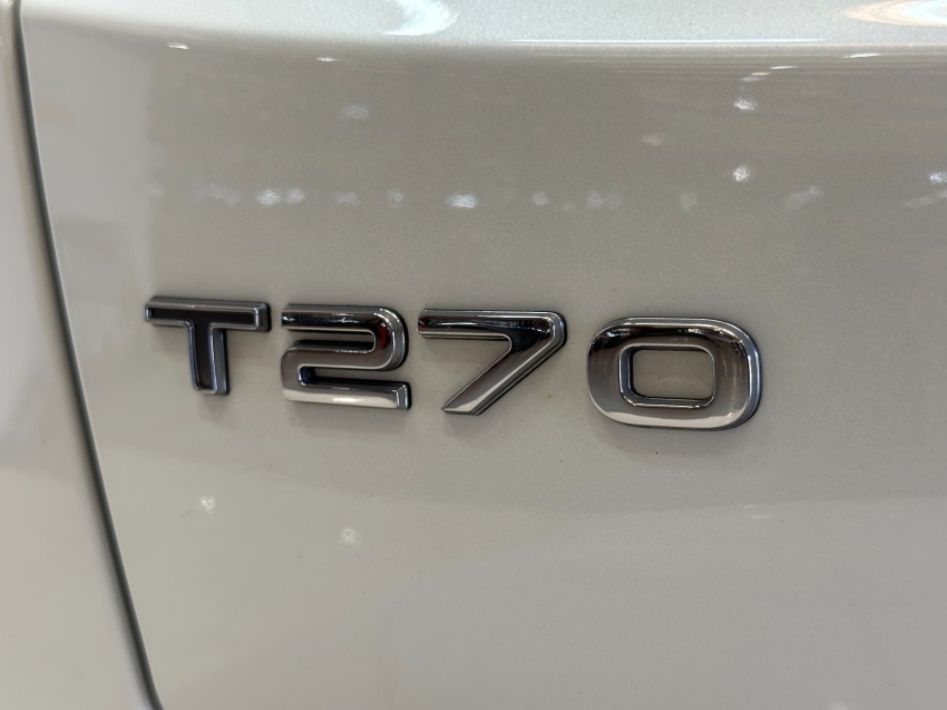 jeep renegade 1.3 t270 turbo flex sahara at6 4p automatico 2025