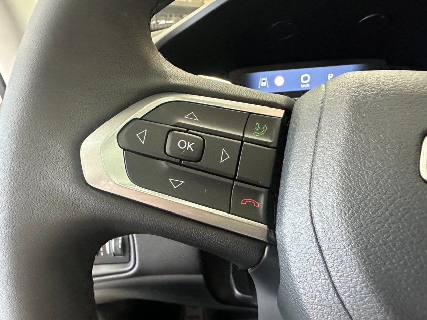 jeep renegade 1.3 t270 turbo flex sahara at6 4p automatico 2025