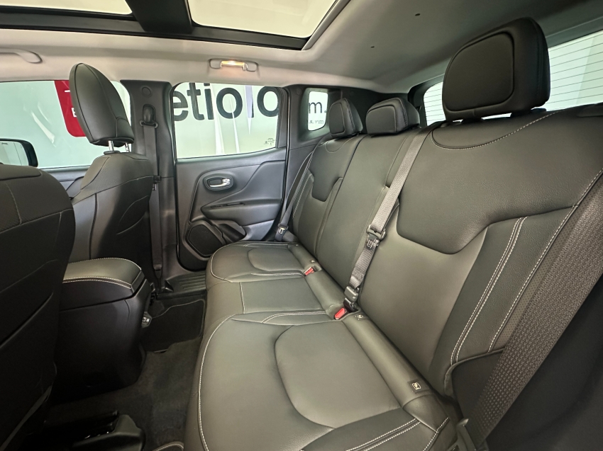 jeep renegade 1.3 t270 turbo flex sahara at6 4p automatico 2025