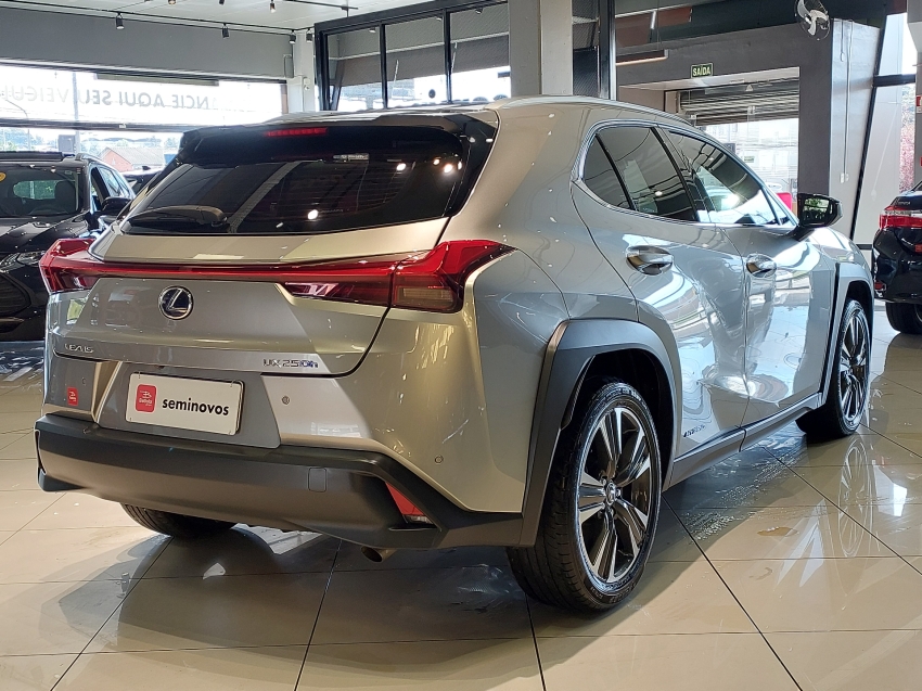 lexus ux 250h 2.0 vvt-i hybrid luxury cvt hibrido 4p automatico 2020